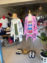 Load image into Gallery viewer, Cie Cie Midi Robe Orchid with Palm Tree Print