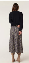 Load image into Gallery viewer, Cable Audrey Merino Jumper Navy