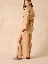 Load image into Gallery viewer, Estilo Emporio Villa  Pant Pappagallo Oro