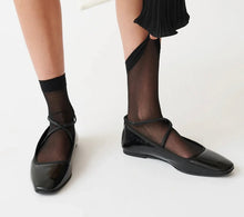 Load image into Gallery viewer, Dof Studios Isabella black patent