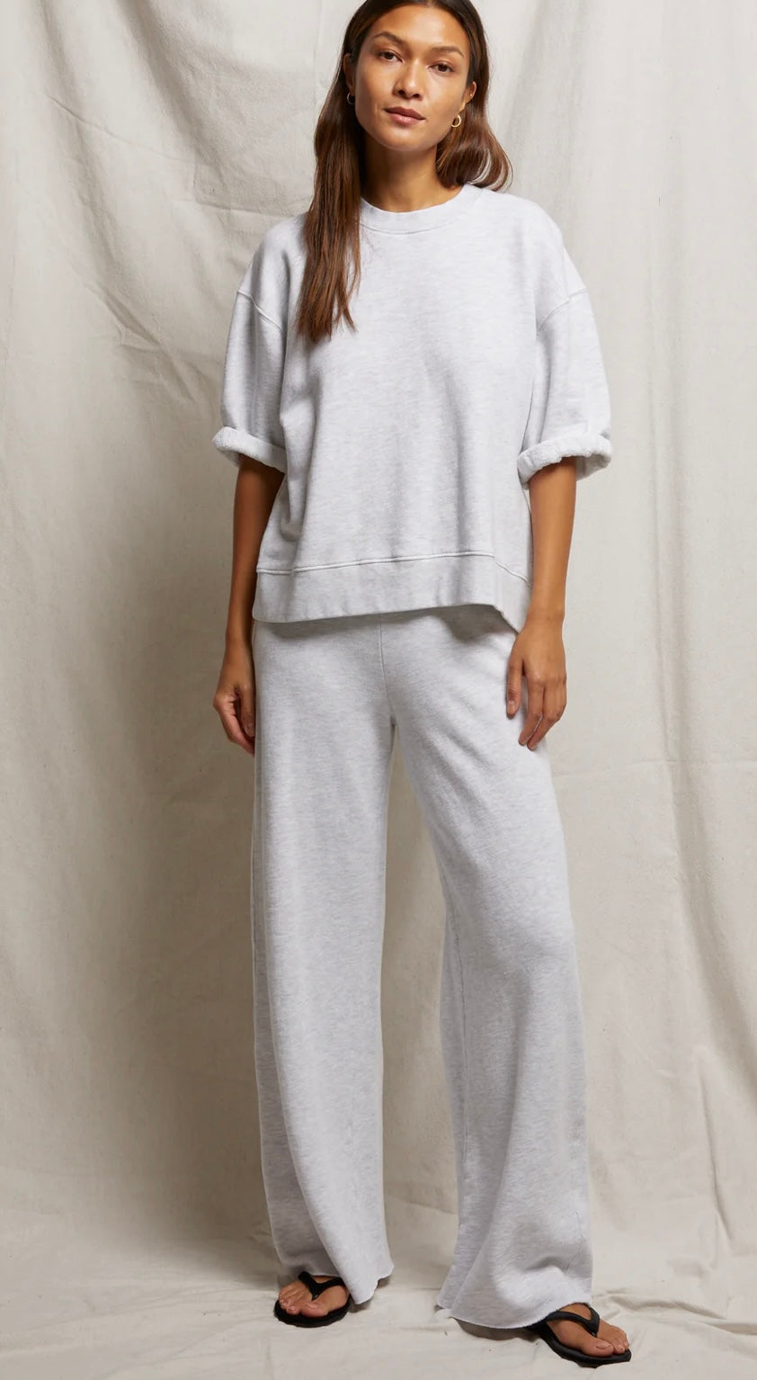 Perfect White Tee Amber Wide Leg Trouser