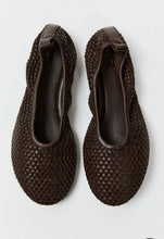 Load image into Gallery viewer, St Agni Lattice Weave Ballet flat Coffee