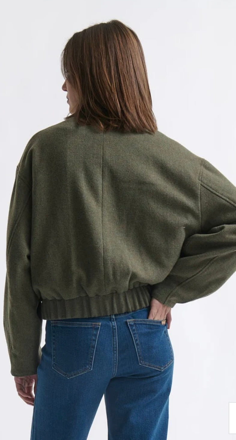 Kireina Peyton Bomber