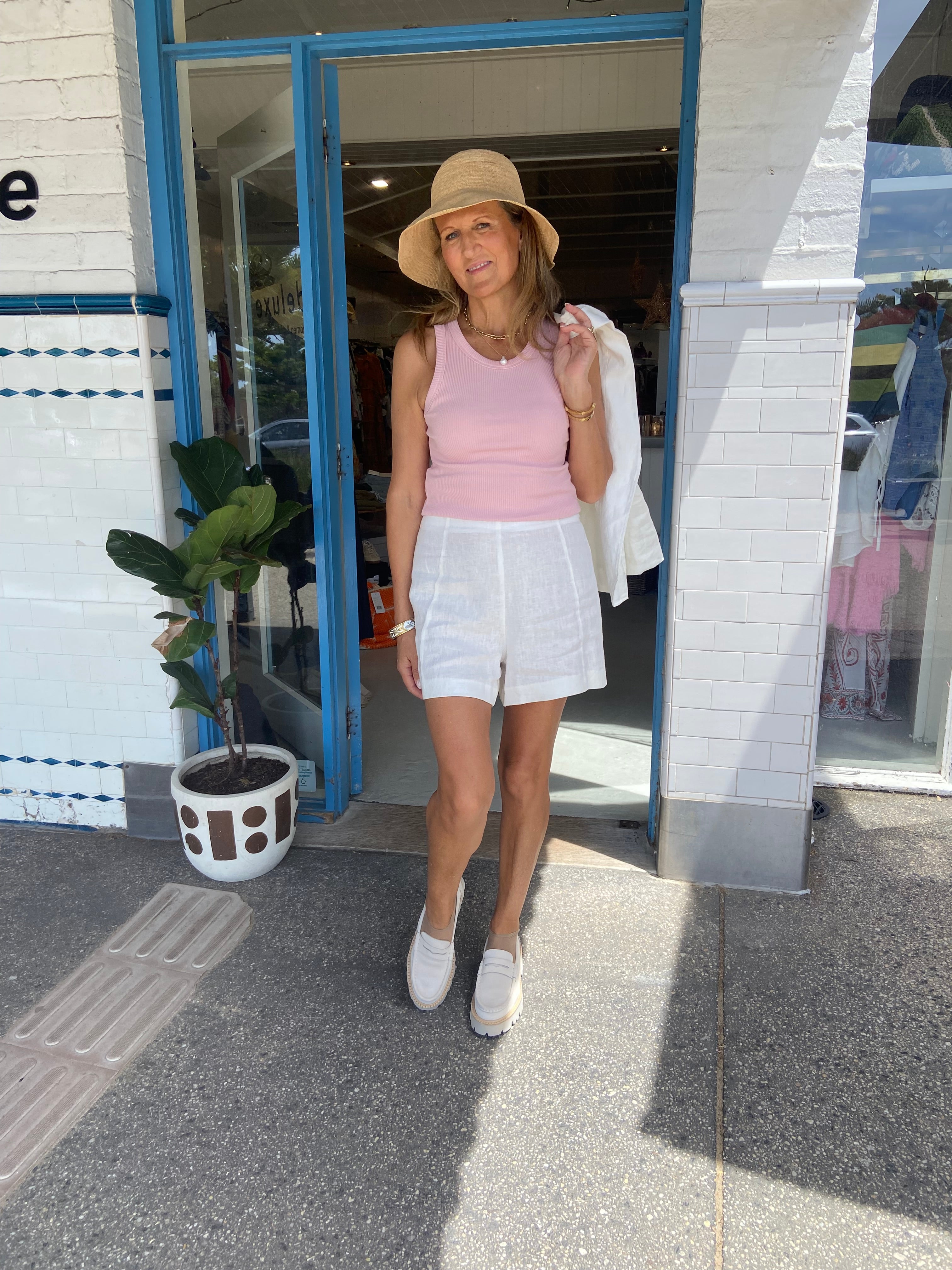 Alessandra Arlo Shorts in Ivory