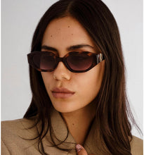 Load image into Gallery viewer, Luv Lou Freddie Sunglasses Tort