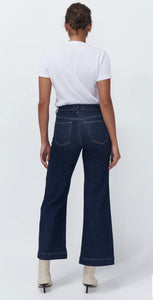 Kireina Freya Jean in Indigo