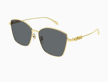 Load image into Gallery viewer, Gucci Butterfly-frame sunglasses
