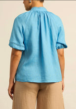 Load image into Gallery viewer, Zoe Kratzmann Drift top Bay