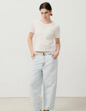 Load image into Gallery viewer, American Vintage Gamipy White Tee