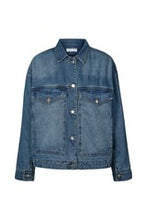 Load image into Gallery viewer, Rabens Saloner Hellou Denim Jacket