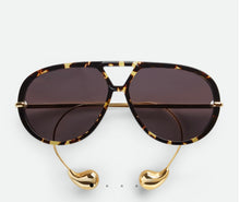 Load image into Gallery viewer, Bottega Veneta Drop Aviator Sunglasses