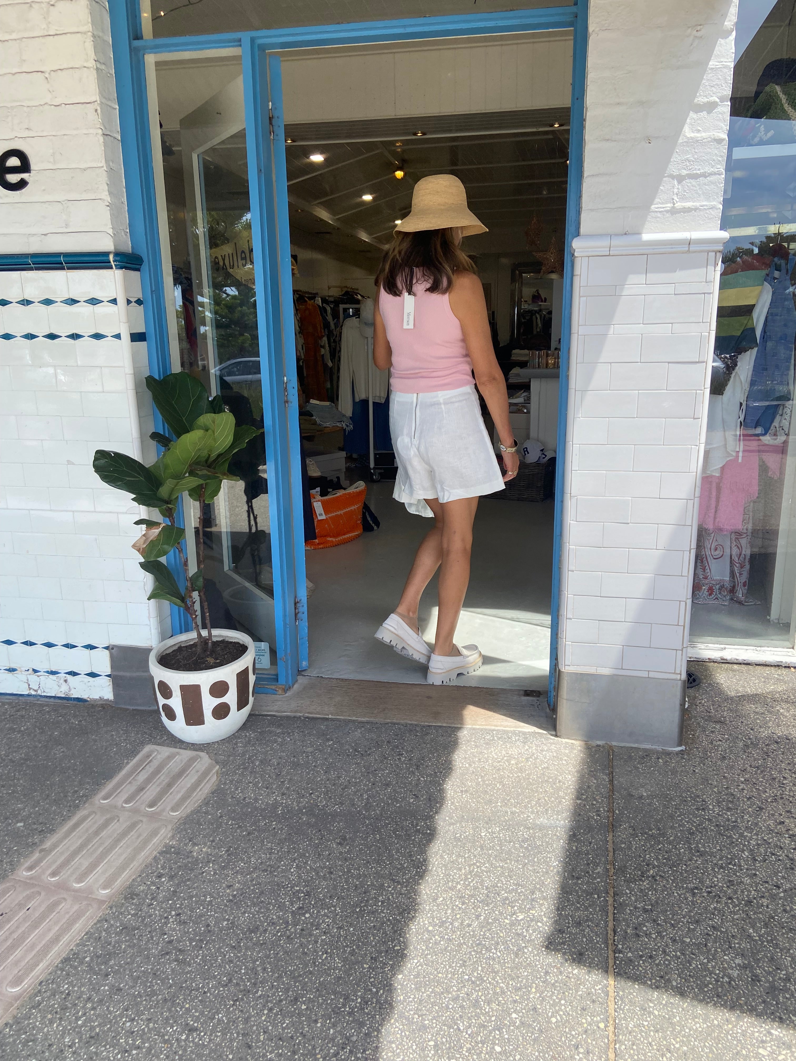 Alessandra Arlo Shorts in Ivory