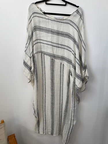 Estilo Emporio Nebbiolo Dress Monochroma