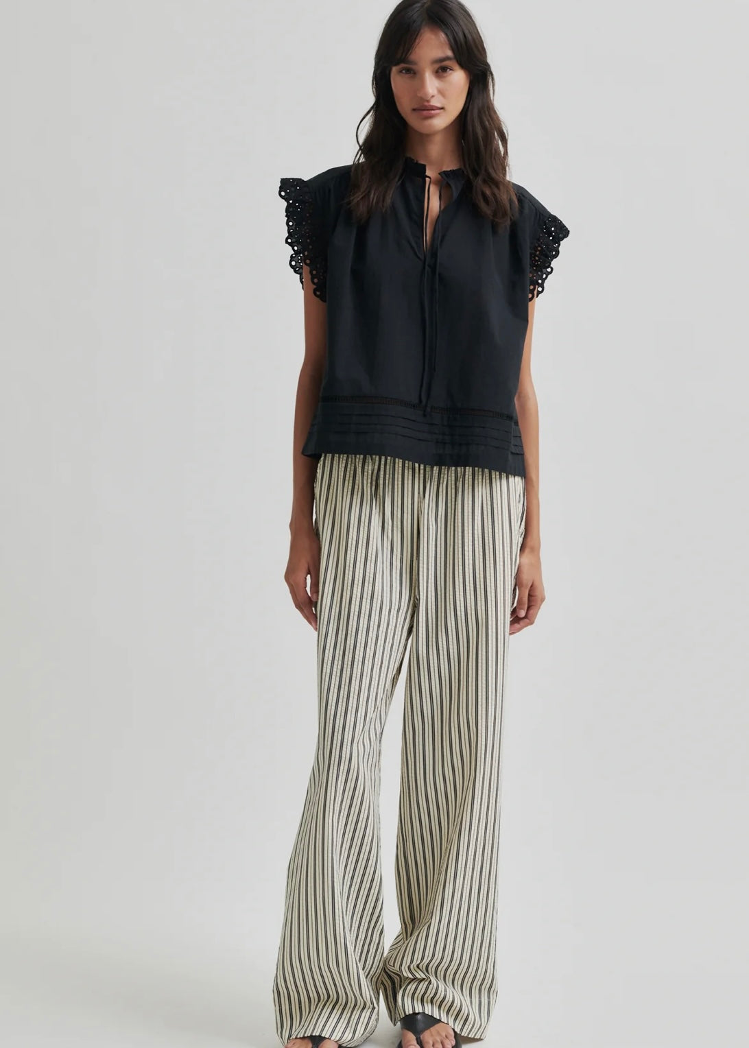 Second Female Serifa Trousers