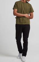 Load image into Gallery viewer, No Nationality Marco Chino in Black