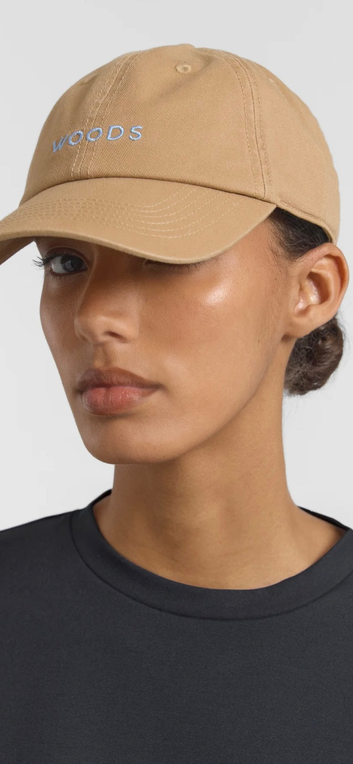 Viktoria and Woods Cap Hazelnut