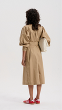 Load image into Gallery viewer, Le Stripe Trench with Storm Collar - Camel