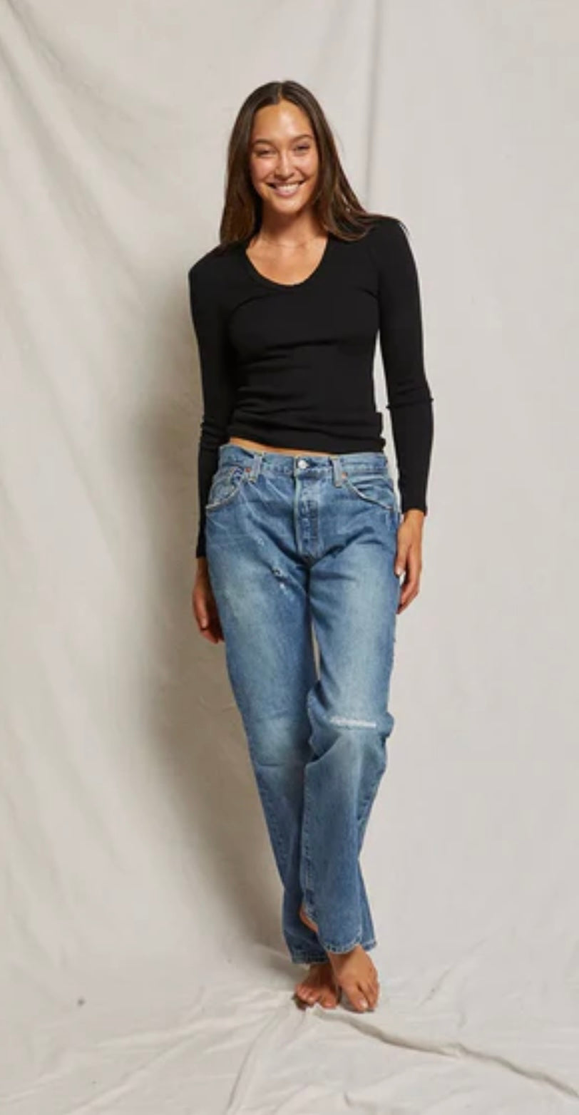 Perfect White Tee Robyn Tee in Black