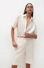 Load image into Gallery viewer, Morrison Annie Linen Shirt. cream