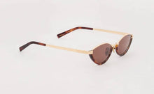 Load image into Gallery viewer, Luv Lou The Lia Sunglasses