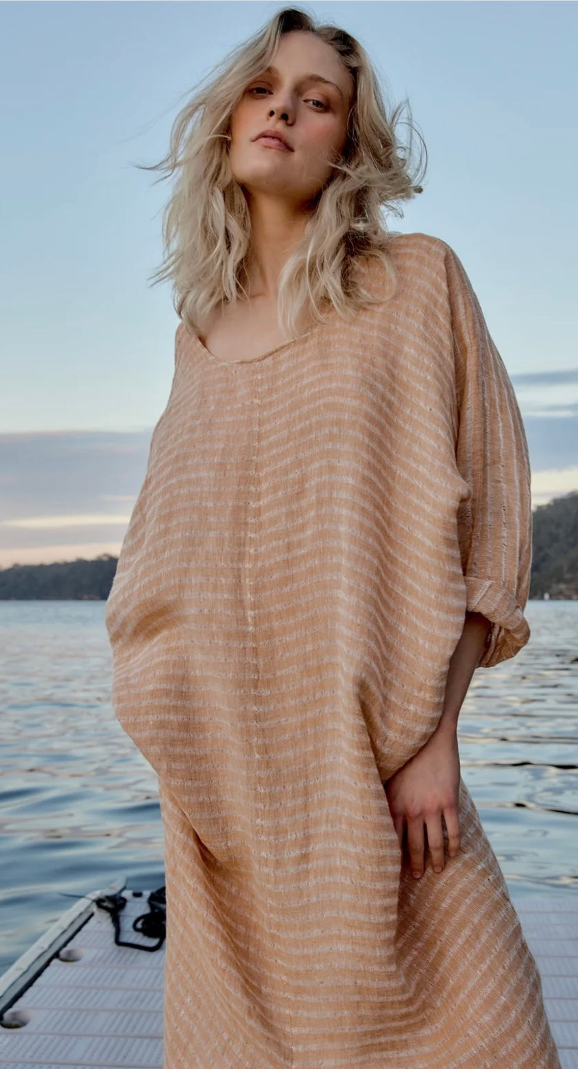 Estilo Emporio Neve Dress Pappagallo Oro