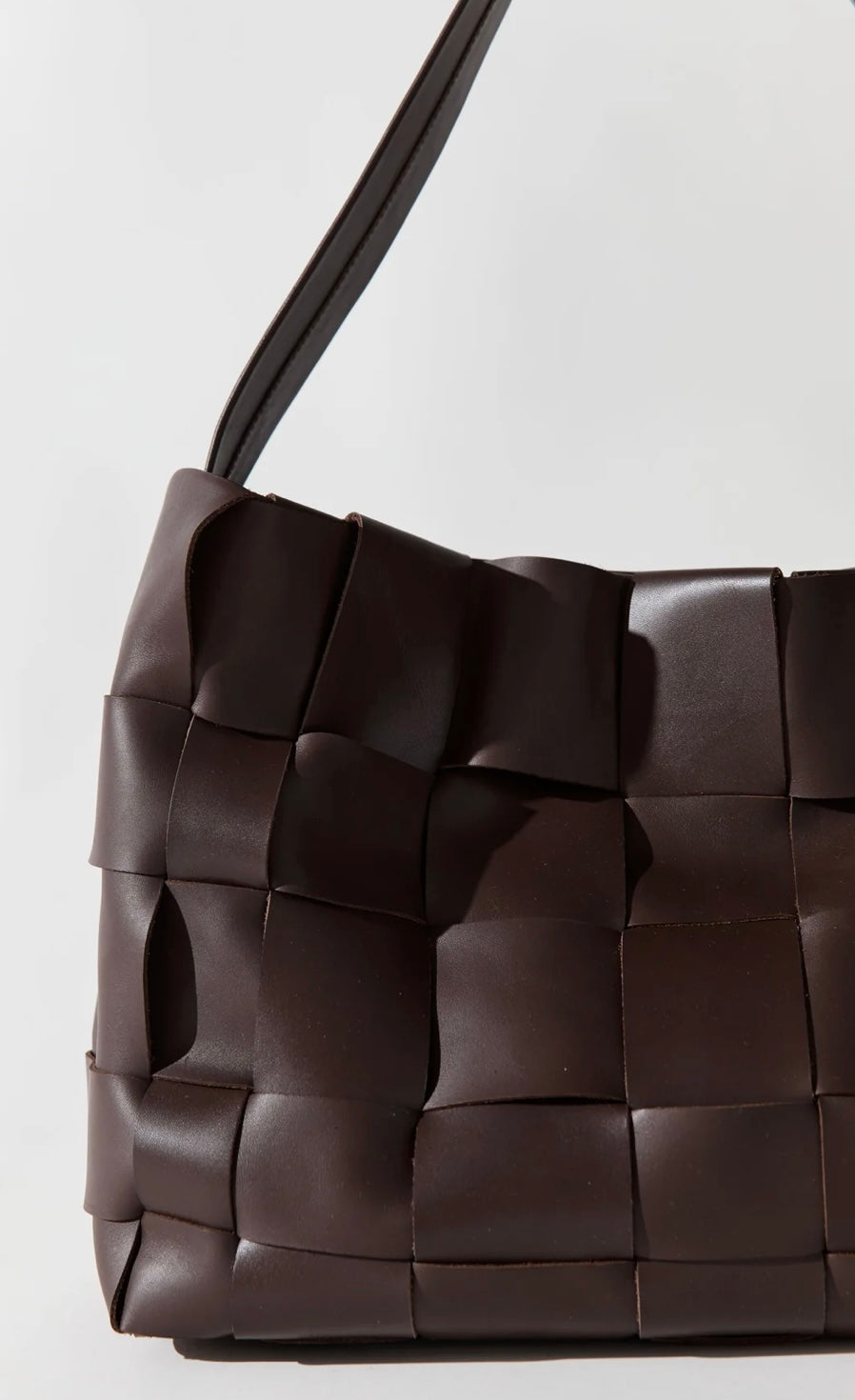 St Agni Woven Large Tote - Chocolate