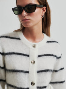Second Female Ovalina Cardigan