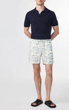 Load image into Gallery viewer, NN07 Gregor Shorts Ecru Print