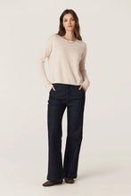 Load image into Gallery viewer, Cable Cashwool Cable Crew Jumper - Blush