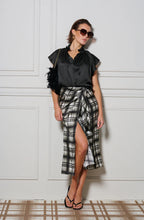 Load image into Gallery viewer, Le Stripe Le cocktail top Noir