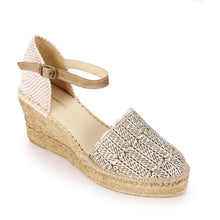 Load image into Gallery viewer, Estilo Emporio Margarite Espadrille Wedge - Natural Metallic