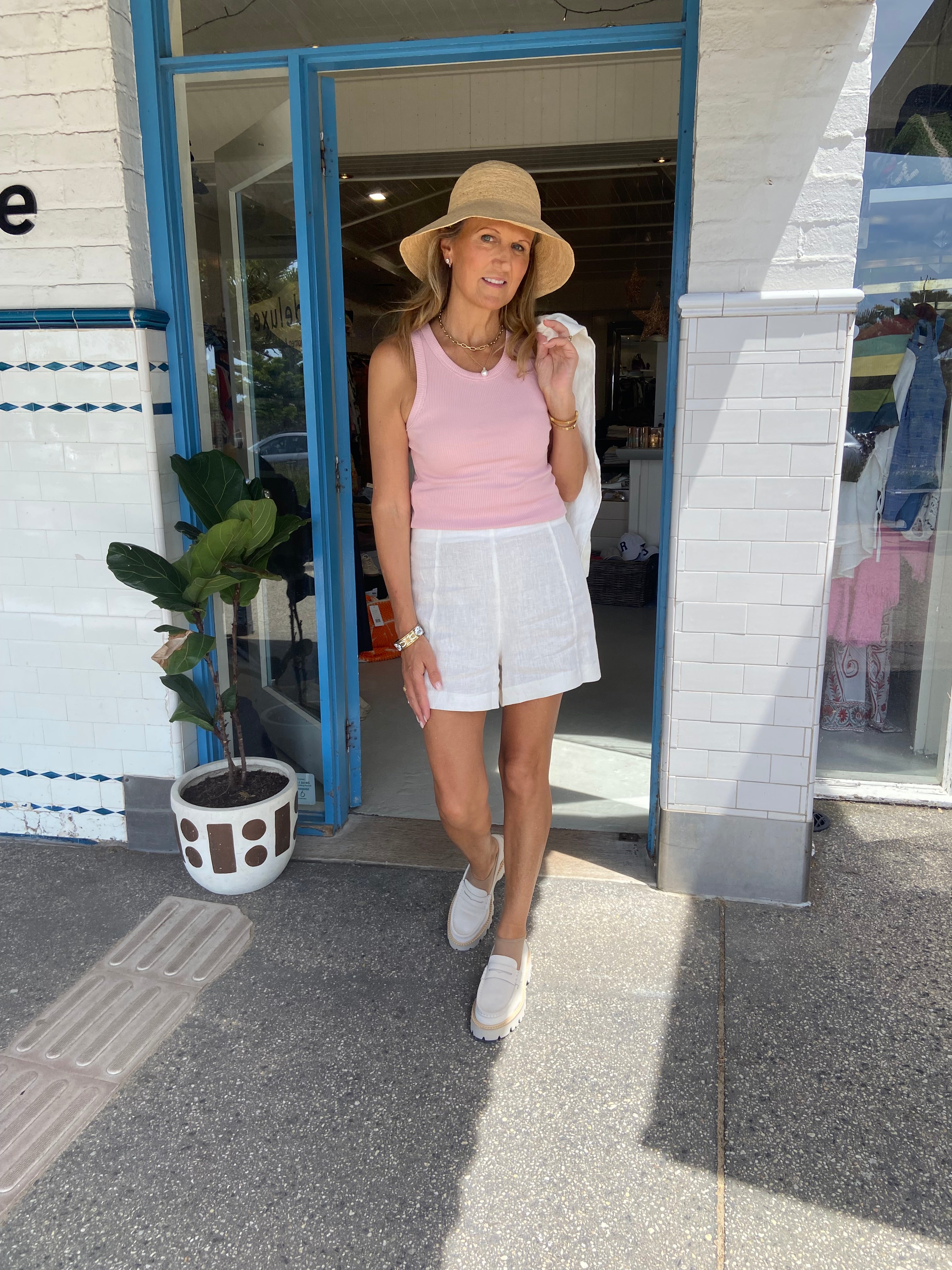 Alessandra Arlo Shorts in Ivory