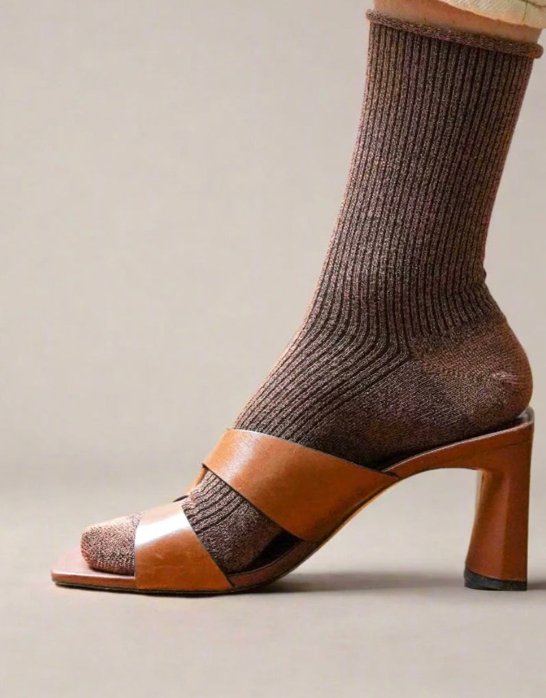 Klue Glitter Lurex socks in Carmel Brown