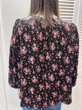Load image into Gallery viewer, ByTimo Crepe Satin Blouse  Flower Petals