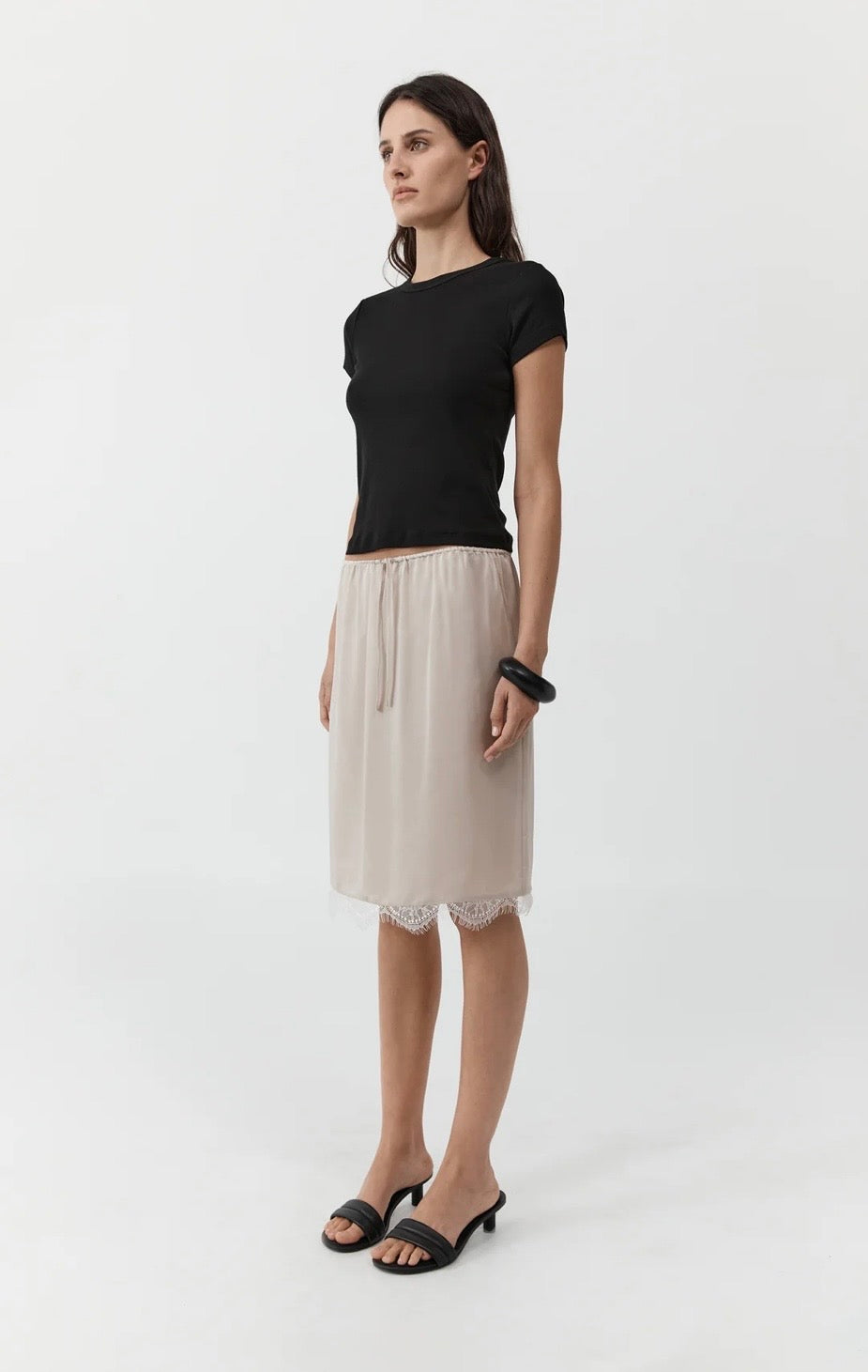 St Agni Fine Lace Skirt Stone
