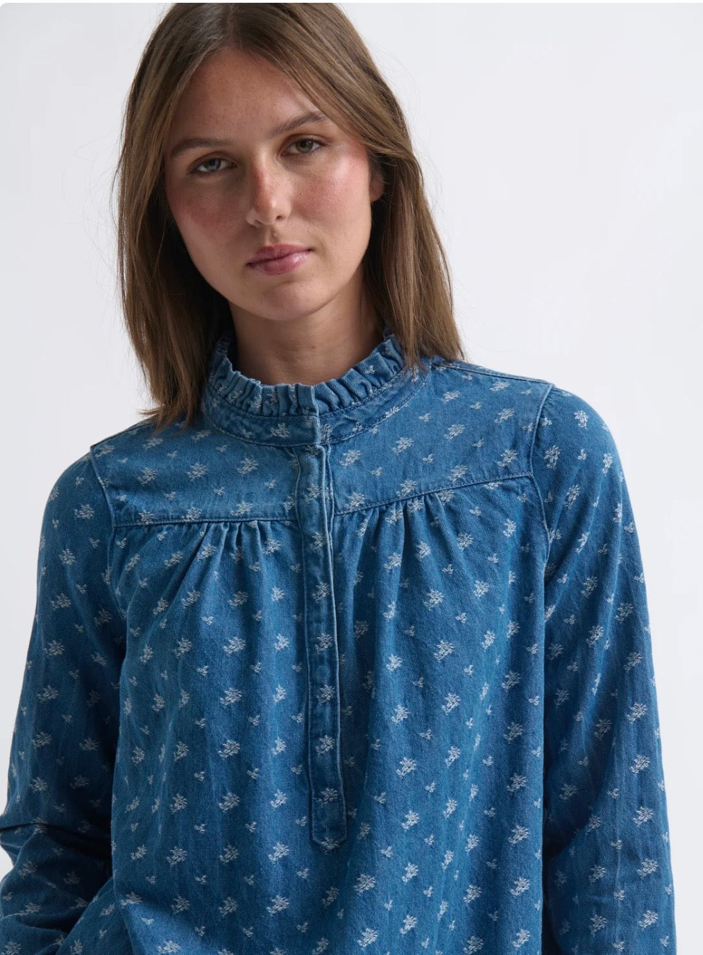 Kireina Tamara Shirt