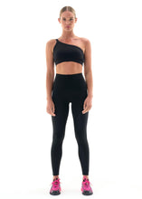 Load image into Gallery viewer, PE Nation Free Play Leggings in Black