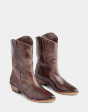 Load image into Gallery viewer, Ivy Lee Tracy Boot Dark Brown