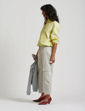 Load image into Gallery viewer, Le Stripe Le Weekend Cotton Nylon Pant in icy grey
