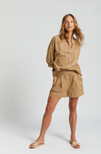 Load image into Gallery viewer, LMND Chiara Short Classic Toffee