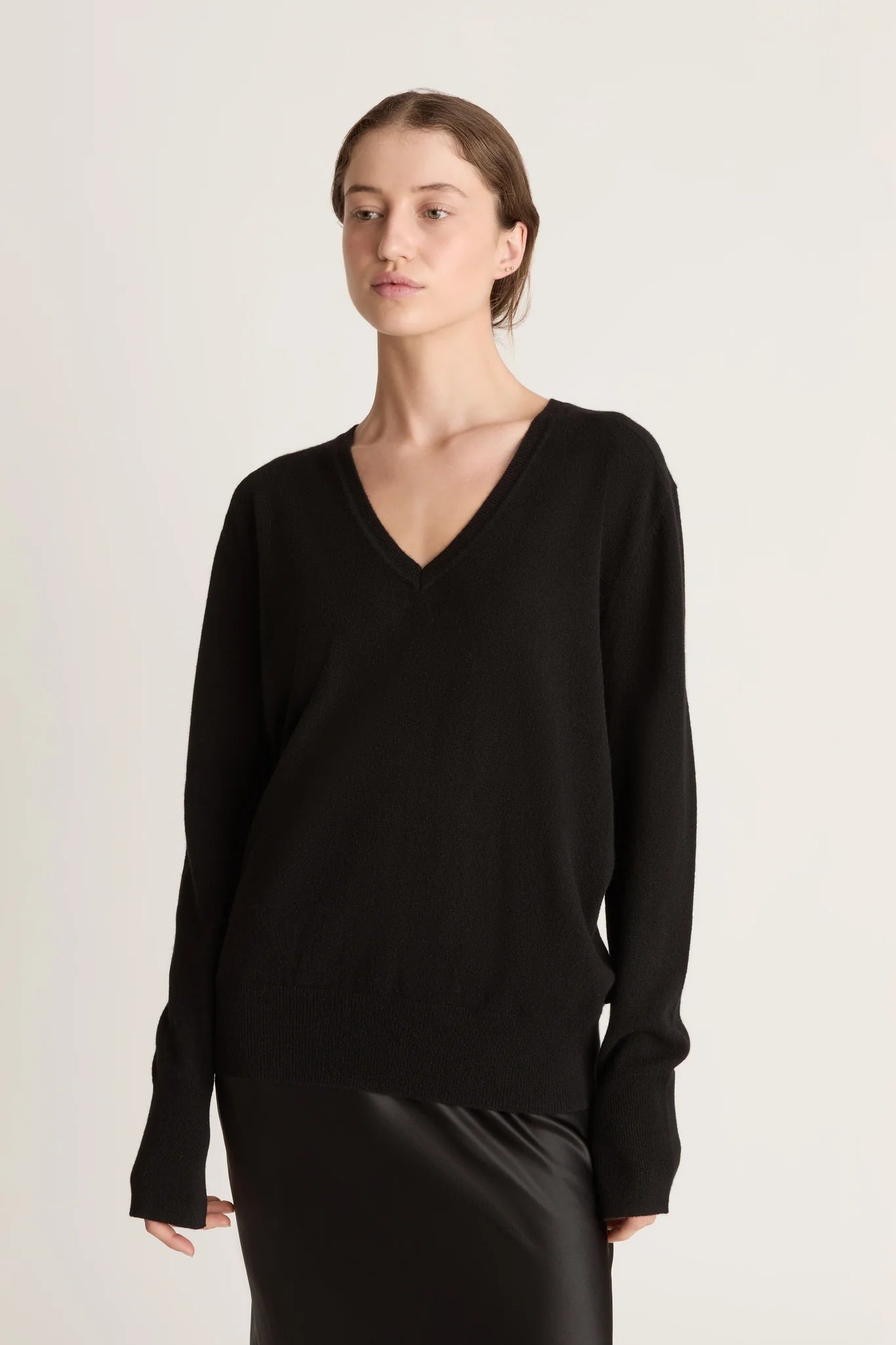 Lee Mathews Cashmere V Neck Sweater Black