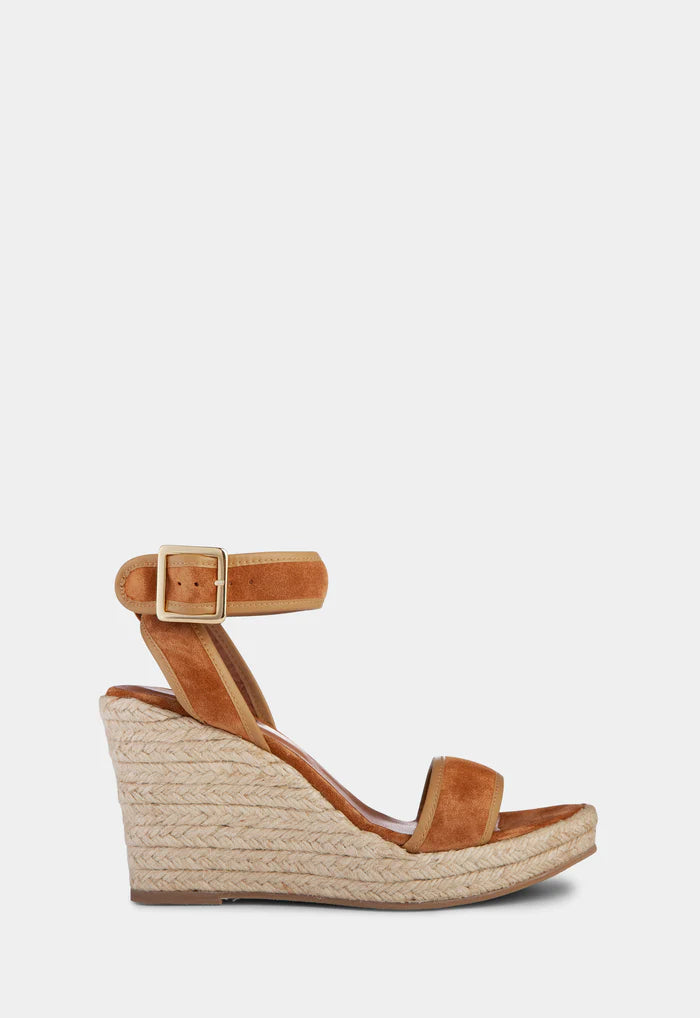 Ivy Lee Logan Sandals Tan