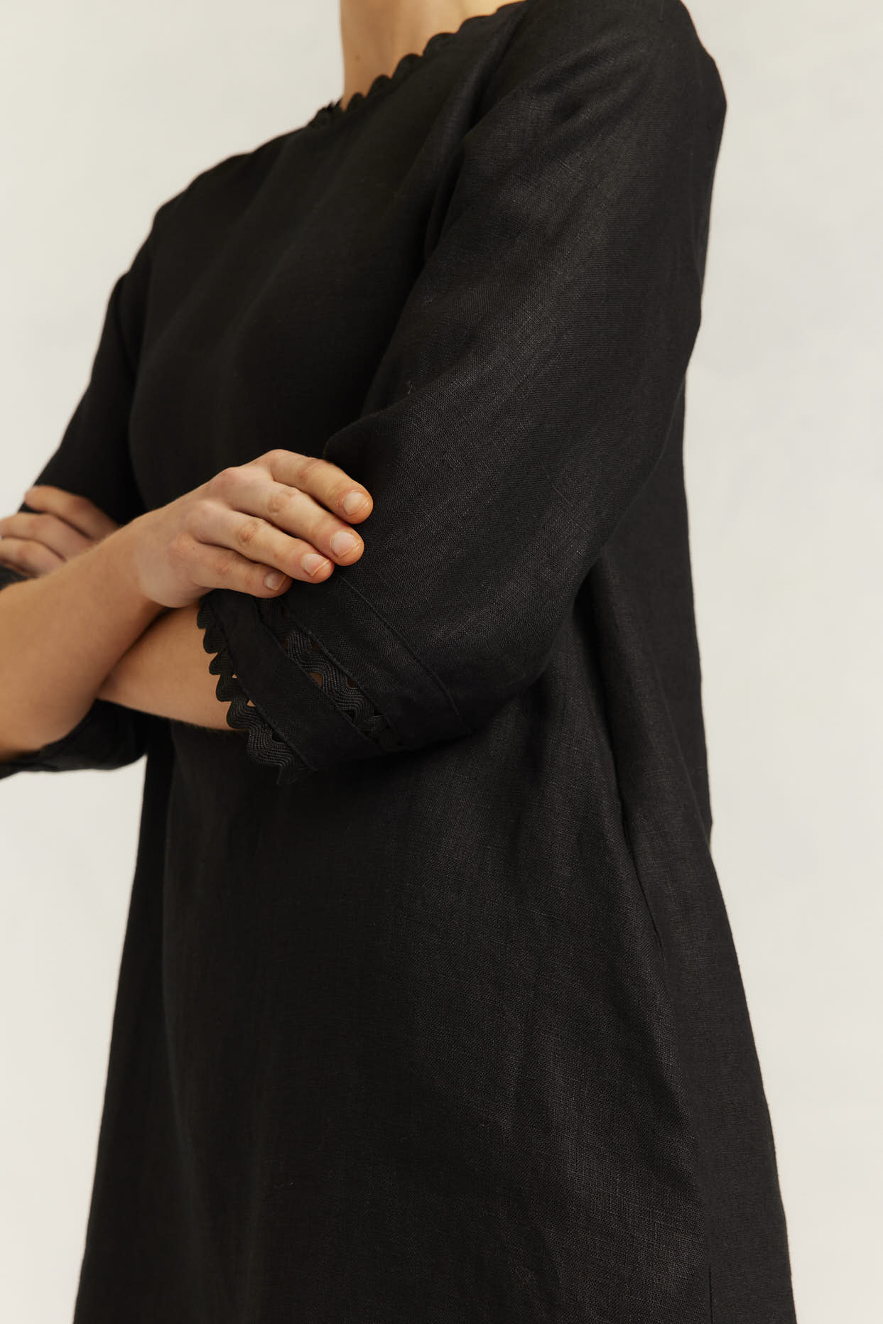 Alessandra Claire Linen Dress in Black