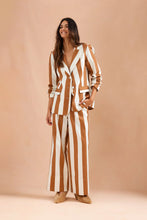 Load image into Gallery viewer, Binny Dunkeld Blazer
