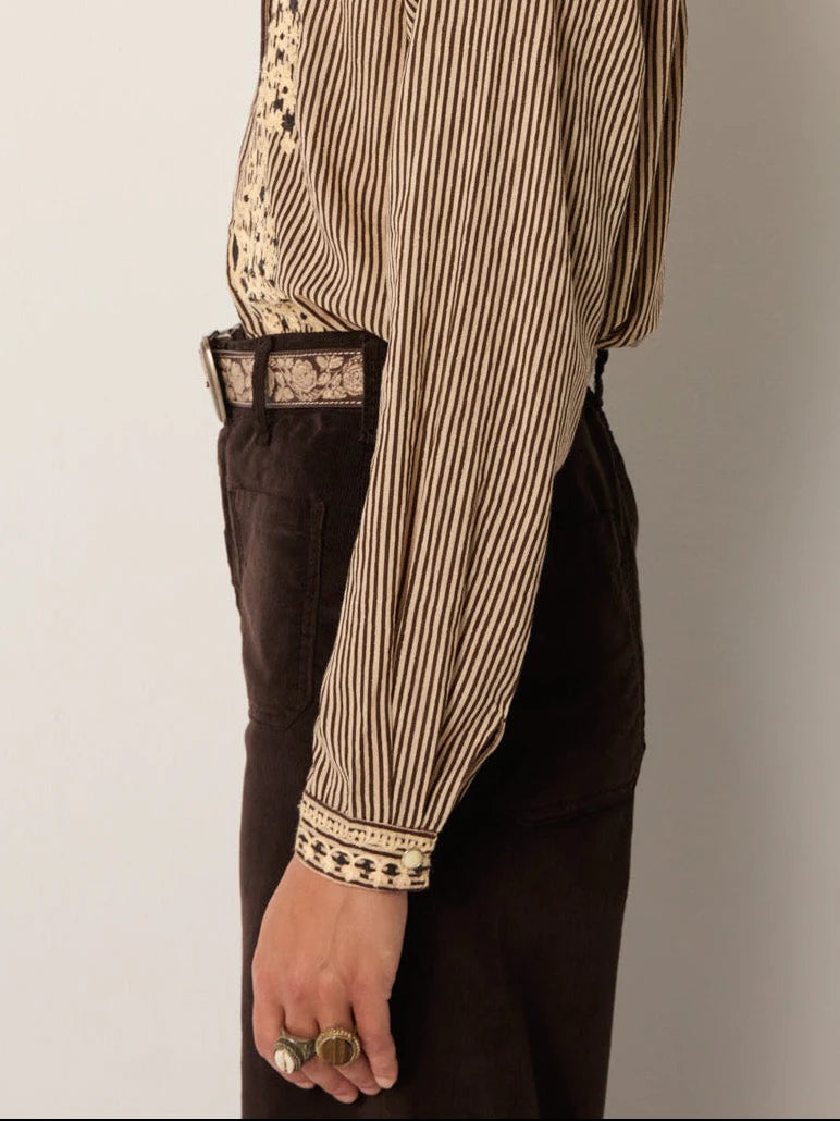 Maison Hotel Bebo Blouse - Cohiba Tobbaco