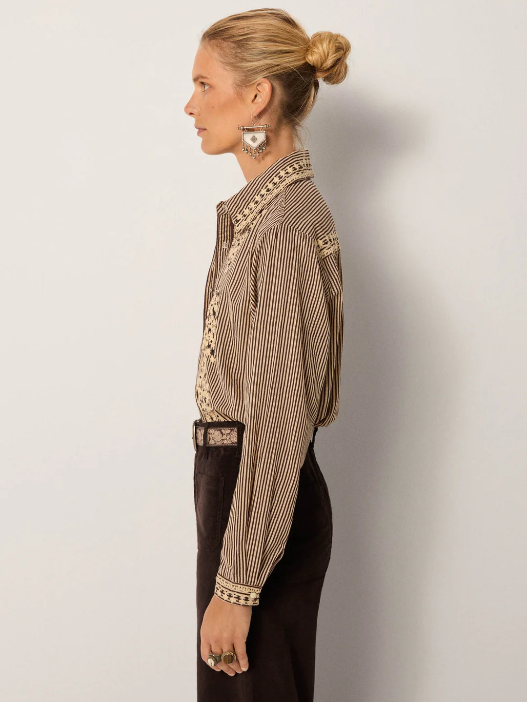 Maison Hotel Bebo Blouse - Cohiba Tobbaco