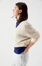 Load image into Gallery viewer, American Vintage Raxow Pullover - Natural