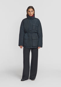 Viktoria and Woods Aerodynamic Puffer Black