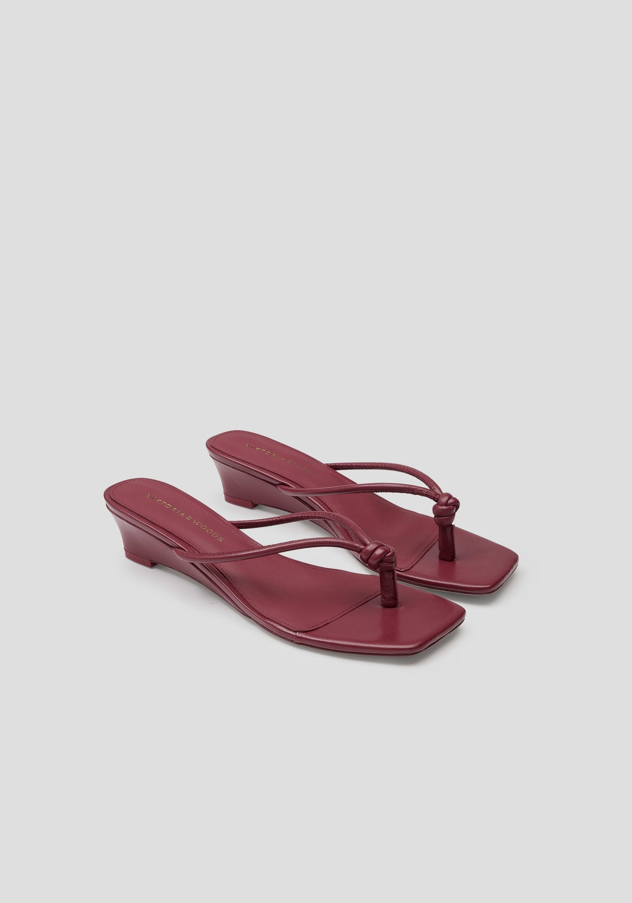 Viktoria and Woods Athens Wedge Cherry