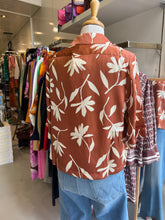 Load image into Gallery viewer, Anine Bing Row shirt in Terracotta Daisy Print
